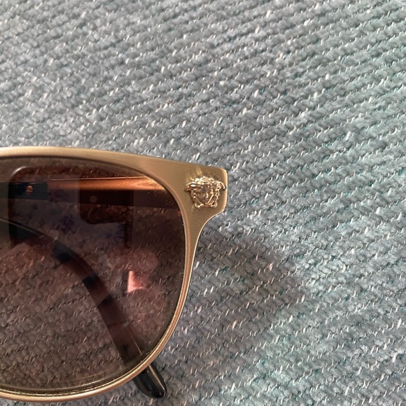 Versace Sunglasses - Picture 3 of 6